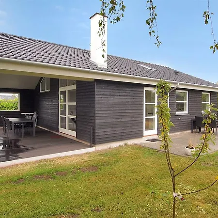 度假居 Holiday 713 Karrebæksminde